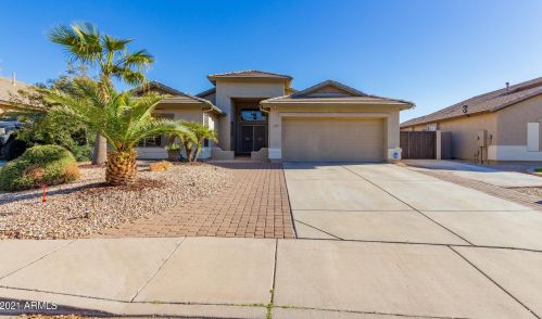 6615 Kristal Way, Glendale, AZ 85308-7117