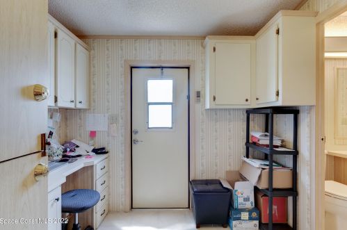 704 Silverthorn Ct, Sebastian FL  32976-7349 exterior