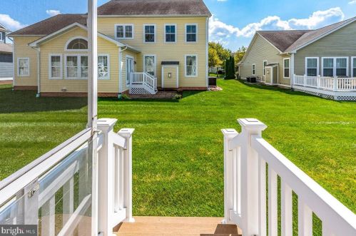 36372 Day Lily Pkwy, Selbyville DE  19975-3742 exterior