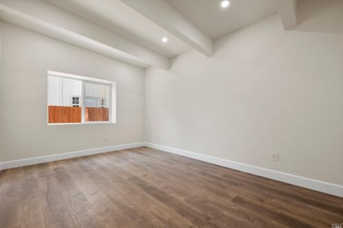 2431 Guerneville Rd, Santa Rosa CA  95403-4101 exterior