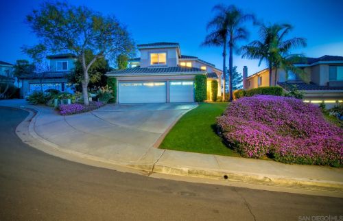 8963 Adobe Bluffs Dr, San Diego CA 92129-4400 exterior