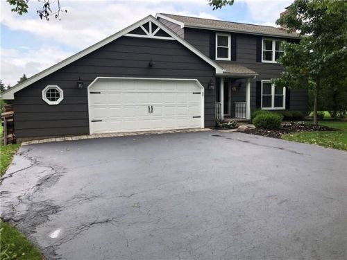 14 Rochelle Dr, Clifton, NY 14428-9756
