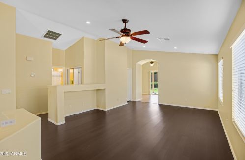 1613 Prospector Way, Queen Creek, AZ 85142-4445