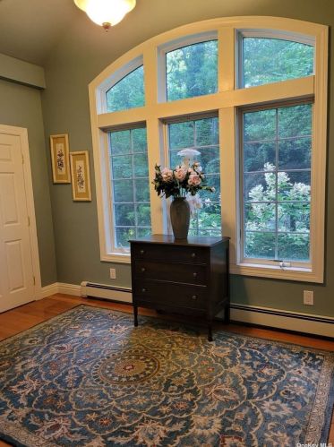 48 Birch Hill Rd, Mount Sinai NY  11766-1904 exterior