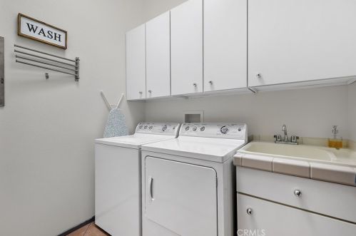 53400 Avenida Obregon, La Quinta CA  92253-3438 exterior