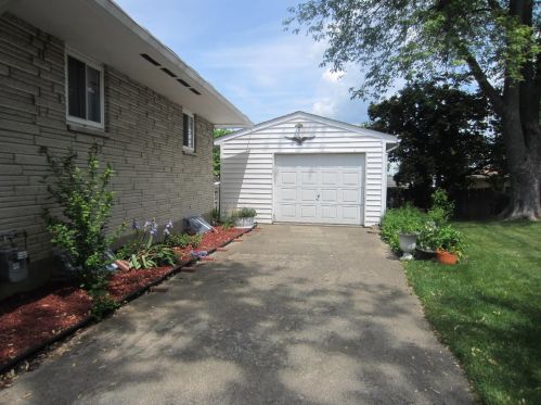 2562 Gazelle Ct, Cincinnati, OH 45239-5640
