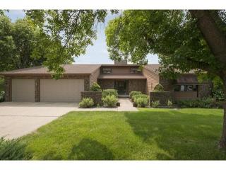 142 Stacy Cir, Minnetrista, MN 55387
