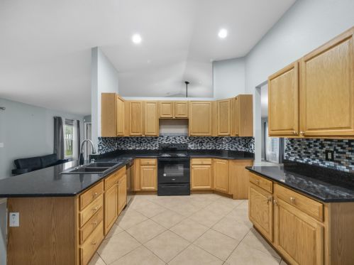 1036 Dilido Ln, Fort Pierce, FL 34953-3258