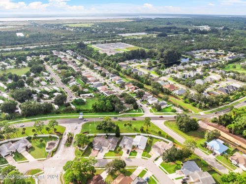 1328 Cypress Bnd Cir, Melbourne FL 32934-7249 exterior