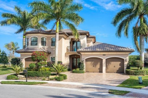 8939 Sydney Harbor Cir, Delray Beach, FL 33446-9660