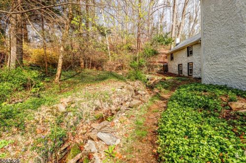 503 Cokesbury Rd, Annandale NJ  08801-2034 exterior