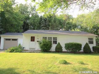 776 Rumson Rd, Rochester, NY 14616-1204