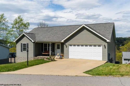 191 Eastgate Dr, Morgantown, WV 26508-5938