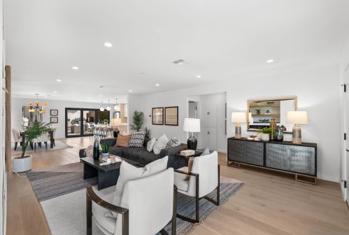 1855 Frankfort St, San Diego CA  92110-3514 exterior