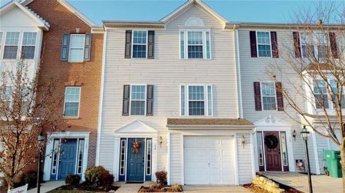 106 Napa Ct, Renfrew, PA 16053-9268