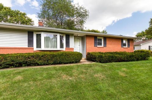 3232 Pebble Beach Rd, Darbydale, OH 43123-8924