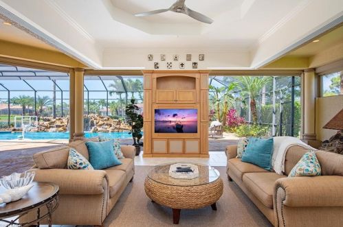16473 Celebrita Ct, Naples, FL 34110-3265