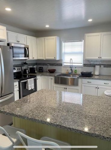 118 7 Ave, Delray Beach FL 33483-5243 exterior