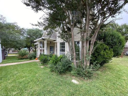 6404 Mission Ridge Rd, Plano TX  75023-3906 exterior