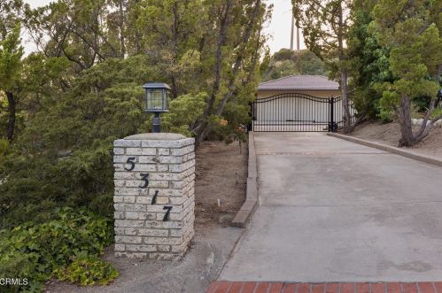 5317 La Canada Blvd, La Canada, CA 91011-1724