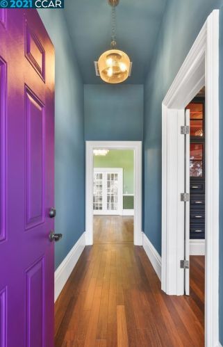 1409 10th St, Oakland, CA 94607-1911