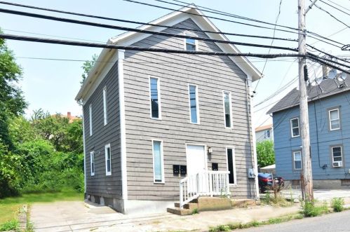 126 Silver Spring St, Providence RI  02904-2523 exterior