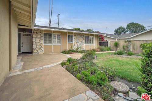 28312 Golden Meadow Dr, Palos Verdes Estates, CA 90275-2924