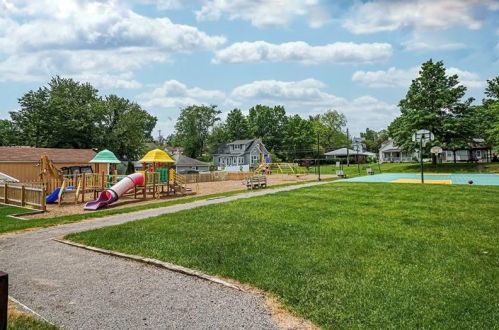 732 8th Ave, Beaver Falls PA  15010-3126 exterior