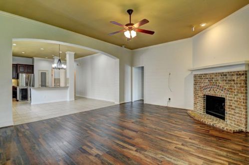 17119 Tallgrass Prairie Ln, Humble, TX 77346-1547