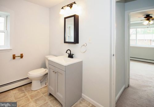 424 2nd Ave, Gloucester NJ  08031-1411 exterior