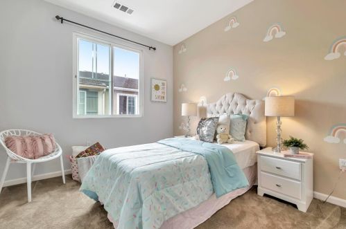 22870 Amador, Hayward CA 94541-7501 exterior