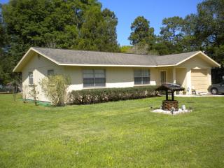 5436 Celeste Pt, Homosassa, FL 34446-2348