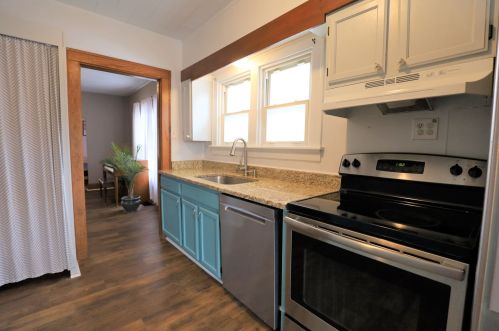 30 Eastern Ave, Covington KY 41018-1922 exterior