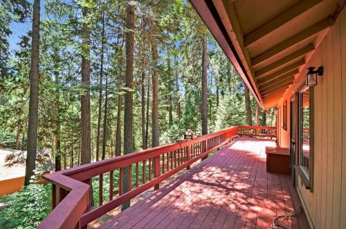 3626 Gold Ridge Trl, Pacific House CA  95726-9734 exterior