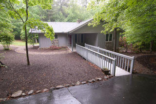 29 Pentland Hills Dr, Asheville NC  28806-9044 exterior