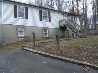 147 Lewis Rd, Milford, PA 18337-7720