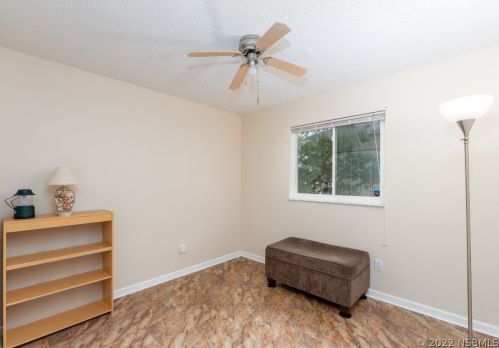 2033 Brewster Dr, Deltona FL  32738-9597 exterior