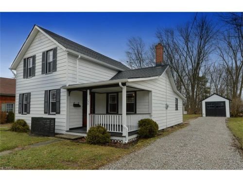 139 Wellington St, Berea, OH 44017-1704