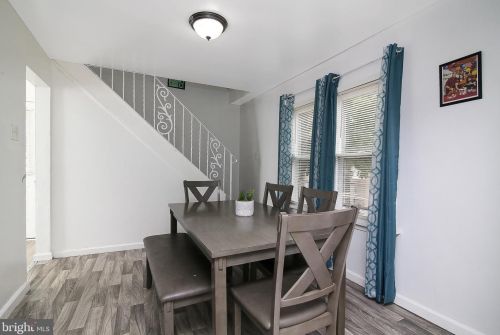 335 Washington St, West Deptford NJ  08066-1083 exterior