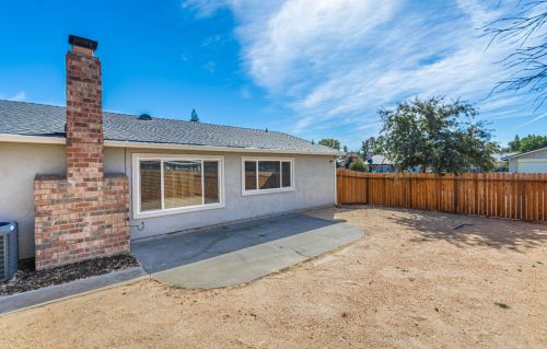 7301 Sunwood Way, Citrus Heights CA  95621-1869 exterior