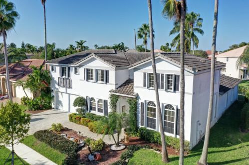 1030 179th Ave, Hollywood, FL 33029-3157