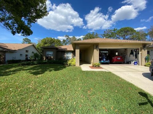 2587 Crystal Lake Dr, Brooksville, FL 34606-7047