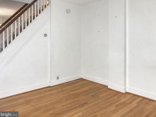 620 Scott St, Wilmington, DE 19805-3022