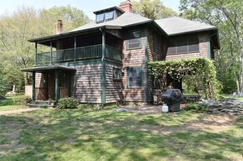 51 Hammond Hl, South Kingstown, RI 02874-3500