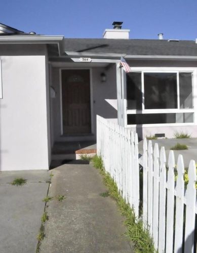 764 Stewart Ave, Daly City, CA 94015-3519