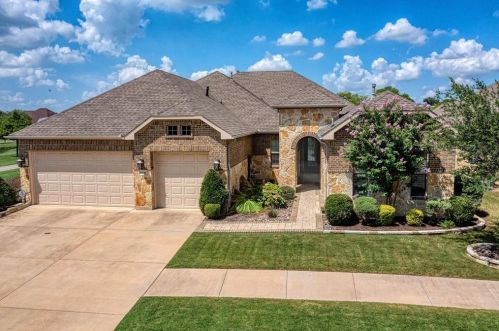 11616 Southerland Dr, Denton, TX 76207-8701