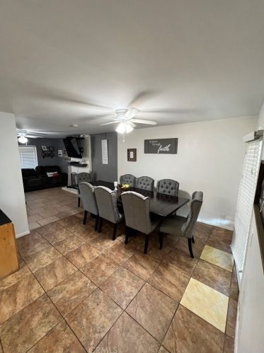 2242 Carlton Pl, Riverside CA  92507-5807 exterior