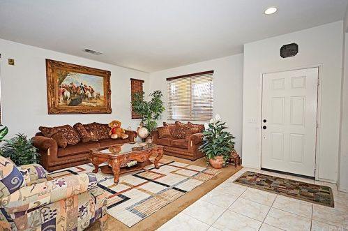 13798 Woodpecker Rd, Victorville, CA 92394-7616