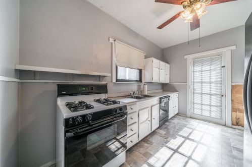 4402 Church St, Covington, KY 41015-1745