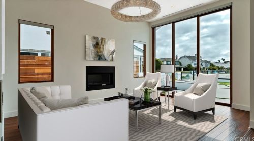 3572 Courtside Cir, Huntington Beach, CA 92649-2912